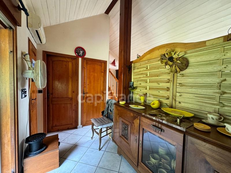 Local artisanal - 223 m² - 4 pièces