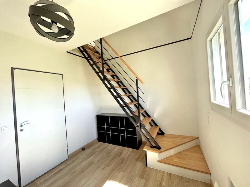 Maison - 80 m² - 5 pièces