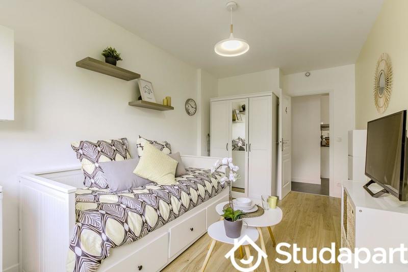 Chambre - 12 m² - 1 pièce