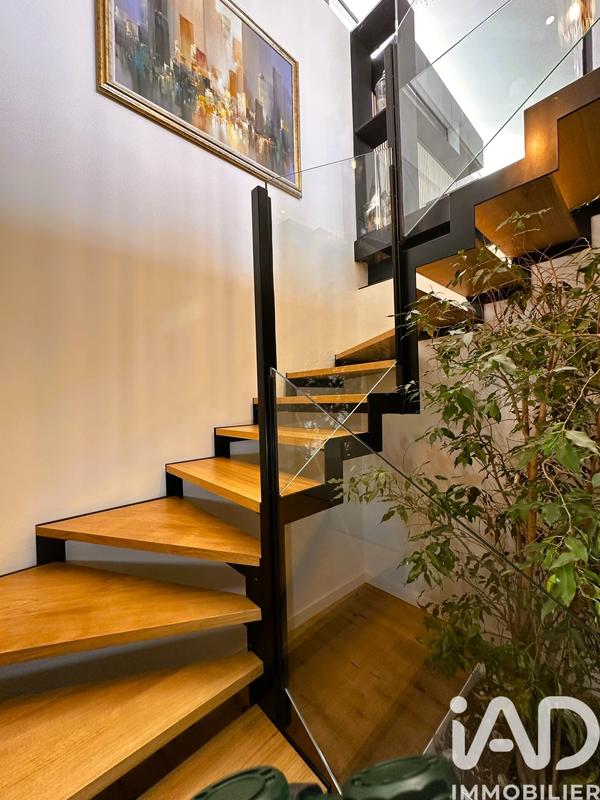 Maison de maîtres - 202 m² - 6 pièces