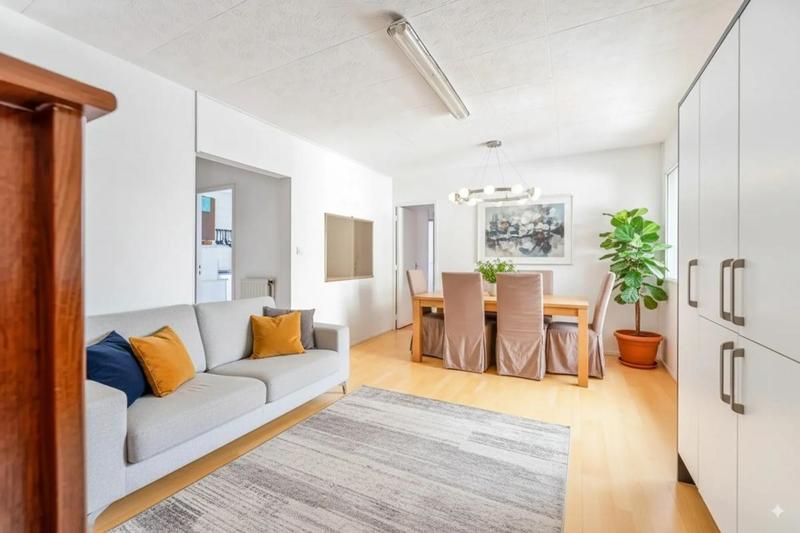 Maison - 88 m² - 5 pièces