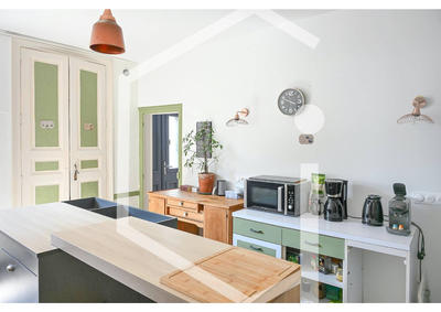 Maison - 193 m² - 9 pièces