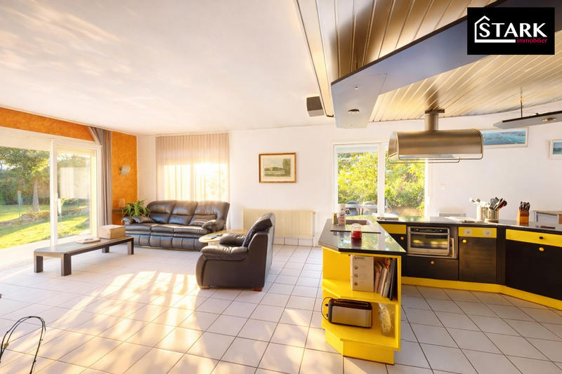 Maison - 165 m² - 5 pièces