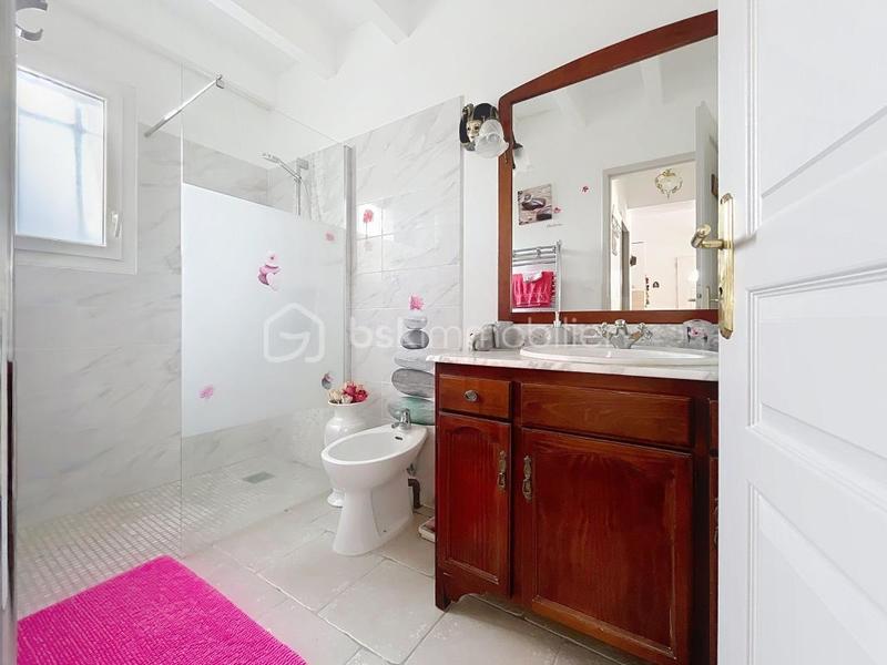 Maison - 175 m² - 7 pièces