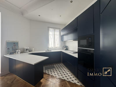 Appartement - 90 m² - 4 pièces