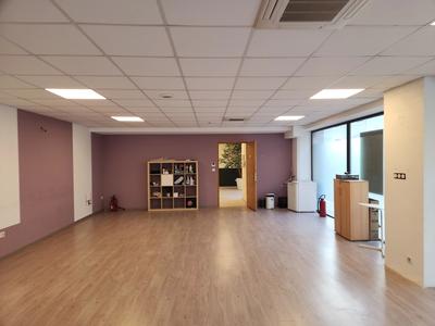 Local d'activités - 280 m² - 6 pièces
