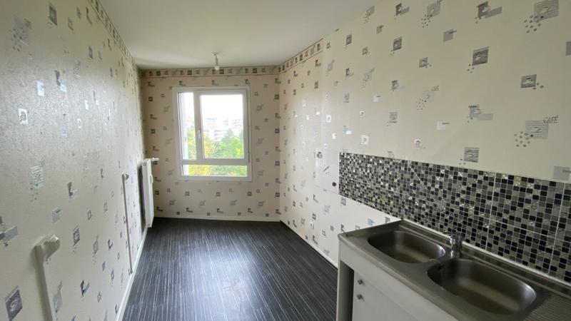 Appartement - 98 m² - 5 pièces