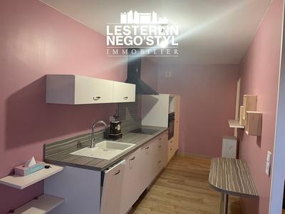 Appartement - 81 m² - 4 pièces