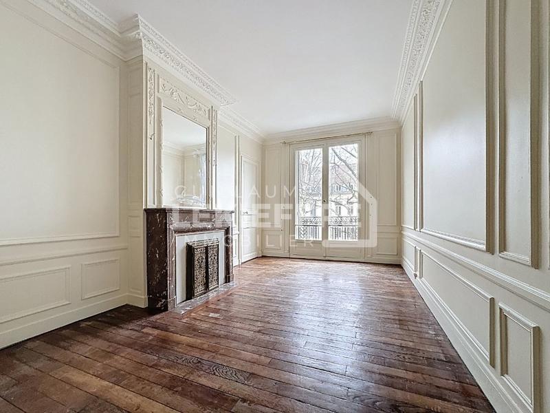 Appartement - 208 m² - 6 pièces