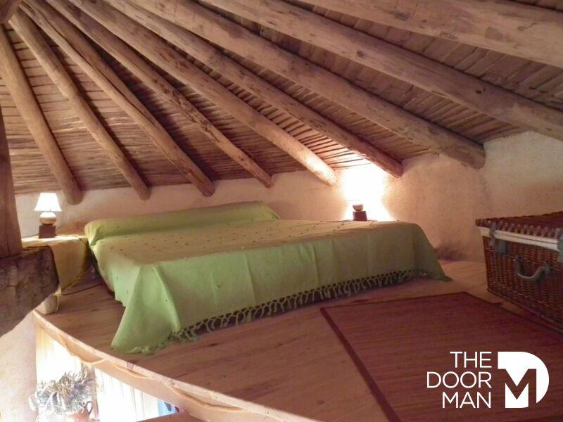 Propriété - 260 m² - 8 pièces