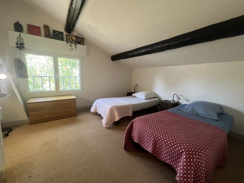 Villa - 200 m² - 8 pièces