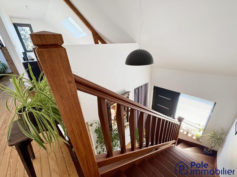 Maison - 112 m² - 6 pièces