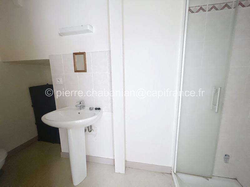 Immeuble - 349 m² - 18 pièces