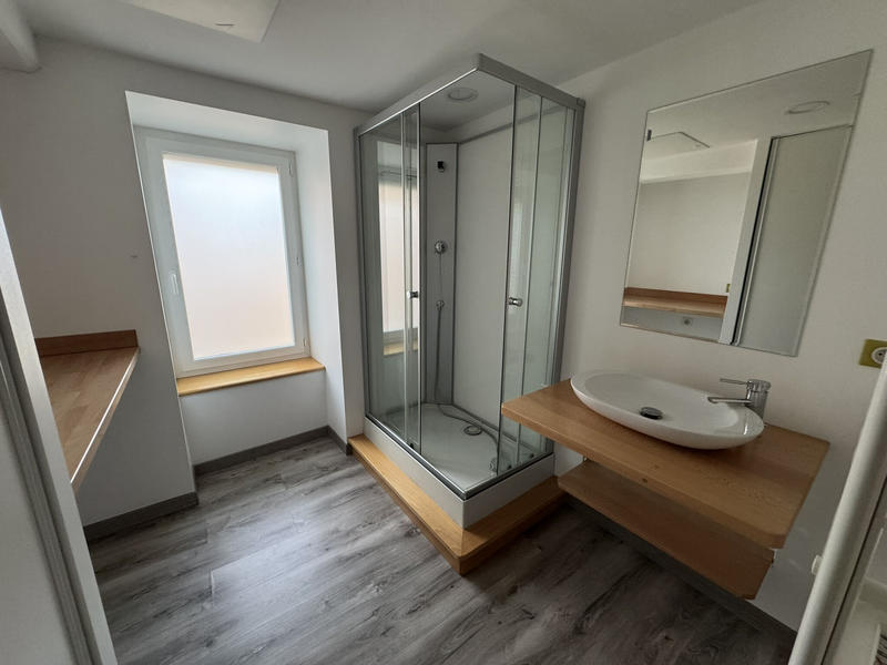 Maison - 162 m² - 6 pièces