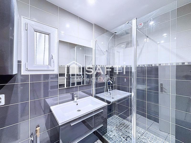 Maison - 104 m² - 7 pièces