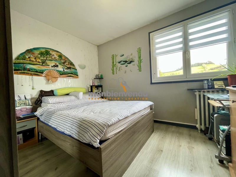 Appartement - 67 m² - 4 pièces