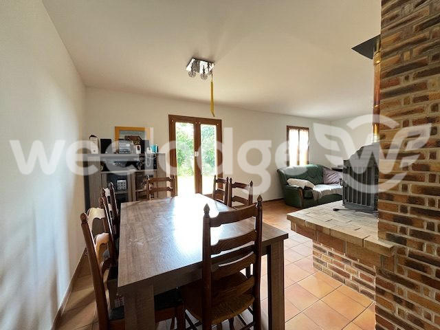 Maison - 107 m² - 6 pièces