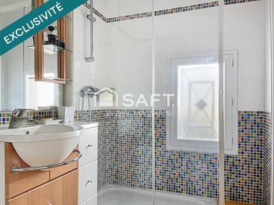 Villa - 157 m² - 8 pièces