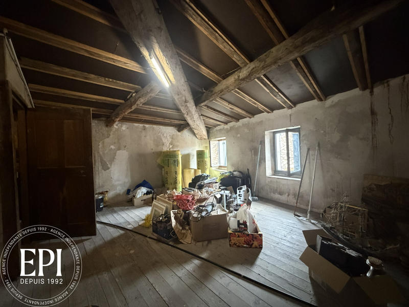 Maison de village - 97 m² - 4 pièces