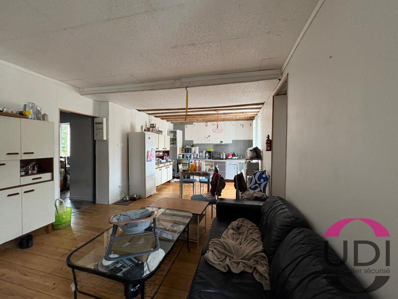 Maison - 156 m² - 8 pièces