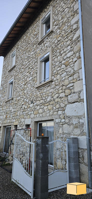 Maison ancienne - 164 m² - 6 pièces