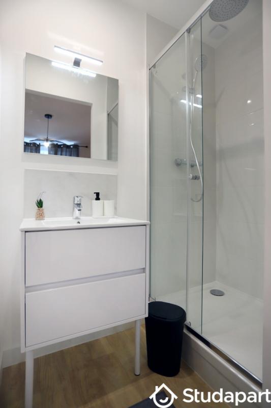 Chambre - 13 m² - 1 pièce