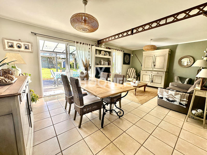 Maison - 86 m² - 5 pièces