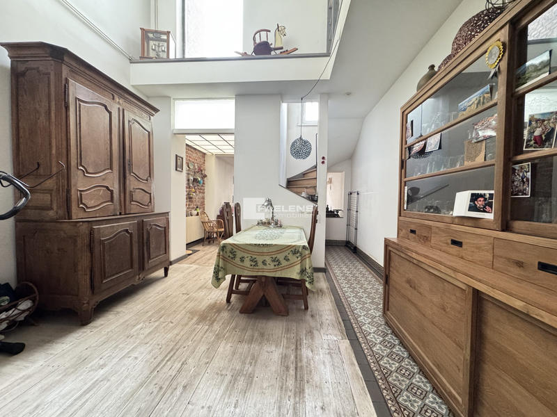 Maison - 110 m² - 4 pièces