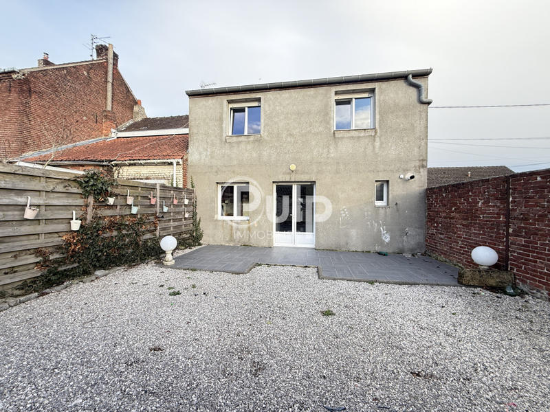 Maison - 88 m² - 5 pièces