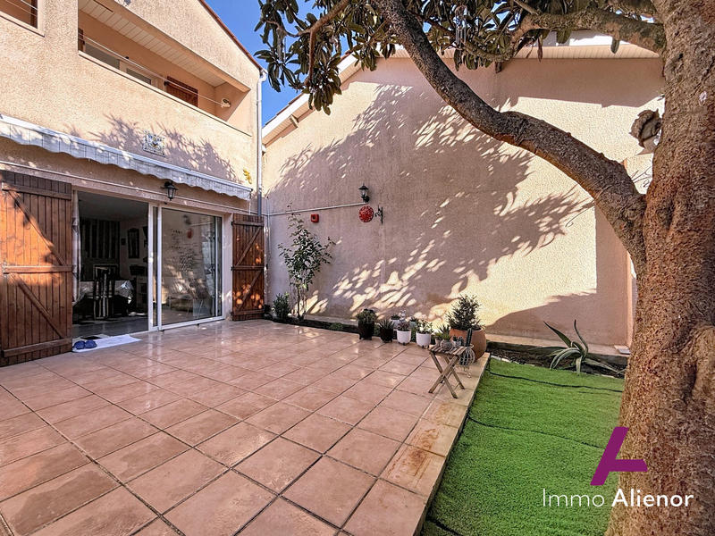 Maison - 105 m² - 4 pièces