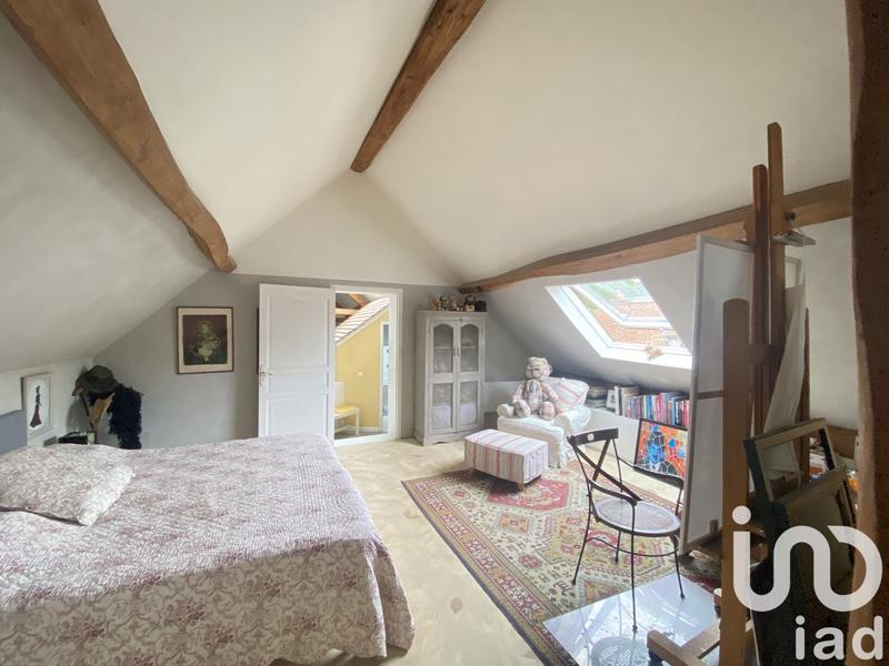 Maison - 241 m² - 6 pièces