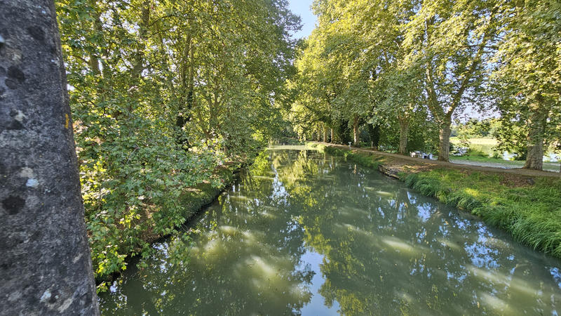 Maison - 600 m² - 20 pièces