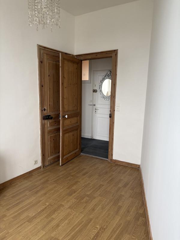 Appartement - 75 m² - 3 pièces