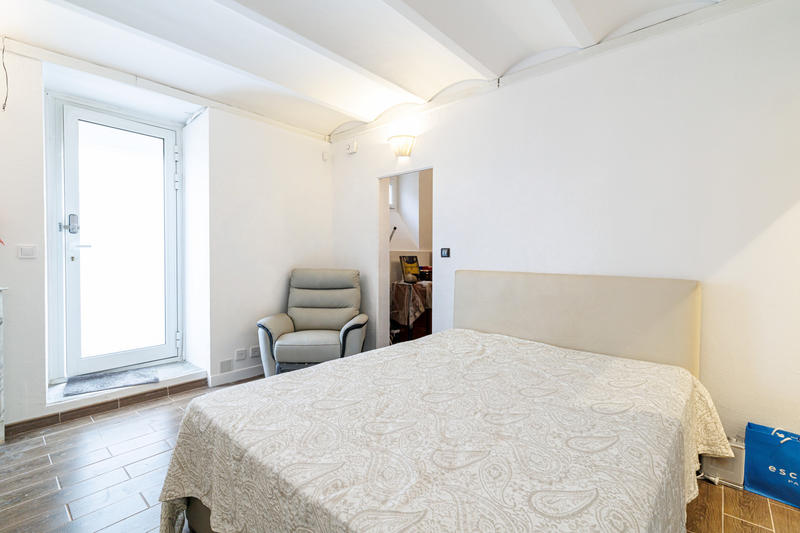 Appartement - 100 m² - 4 pièces