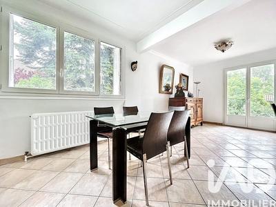 Maison - 165 m² - 5 pièces