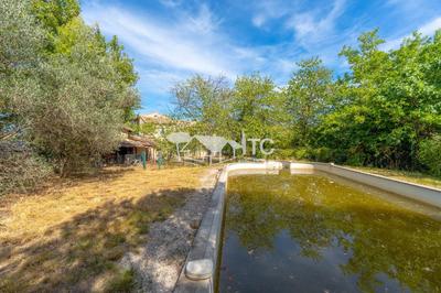 Maison ancienne - 208 m² - 5 pièces