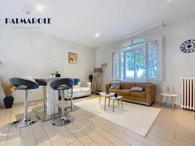 Maison de ville - 100 m² - 4 pièces