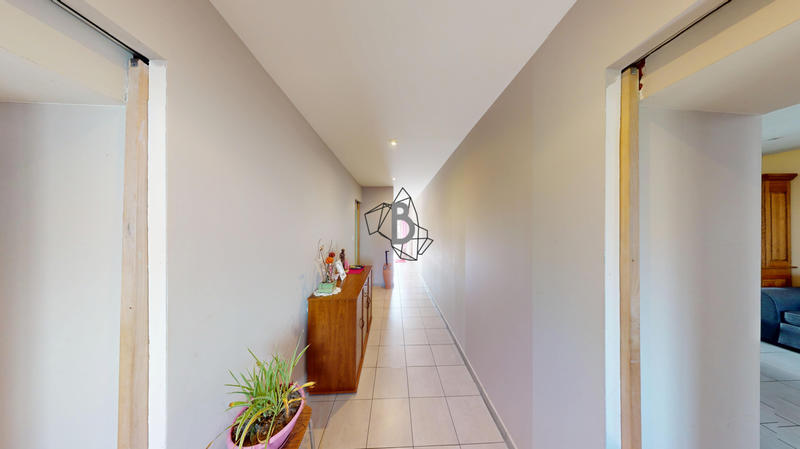 Maison - 90 m² - 3 pièces