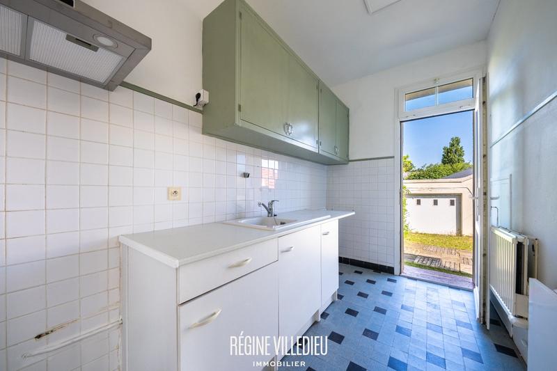 Maison - 94 m² - 5 pièces