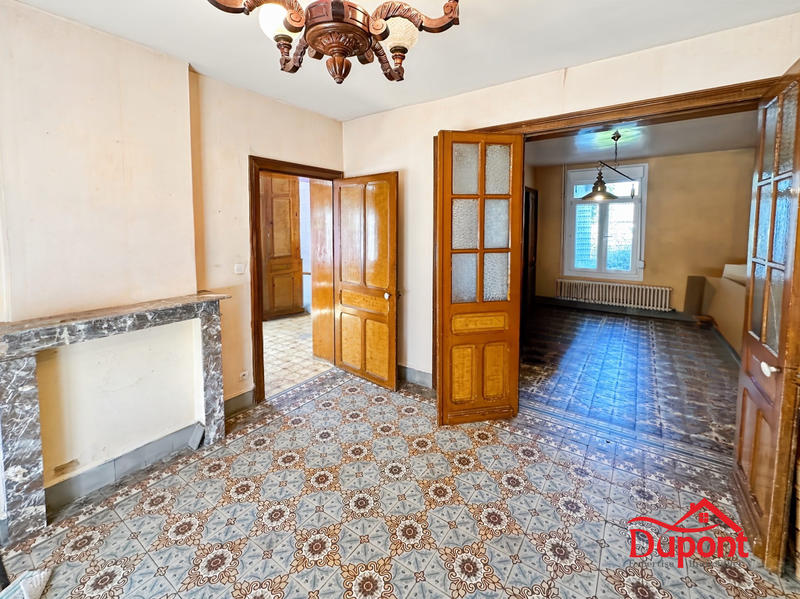 Maison - 90 m² - 6 pièces