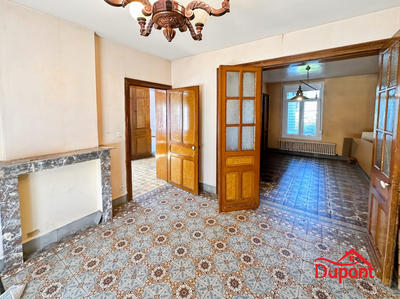 Maison - 90 m² - 6 pièces