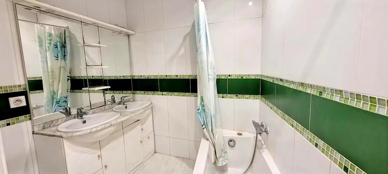 Maison - 117 m² - 5 pièces