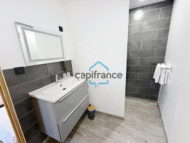 Fonds de commerce - 300 m²