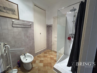 Appartement - 161 m² - 5 pièces