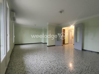 Appartement - 85 m² - 3 pièces