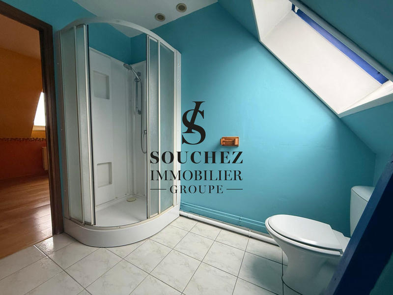 Maison - 143 m² - 8 pièces