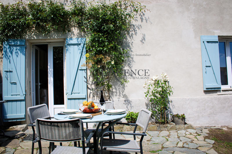 Maison - 170 m² - 8 pièces