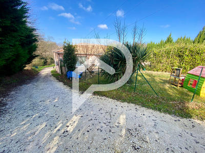 Appartement - 106 m² - 4 pièces