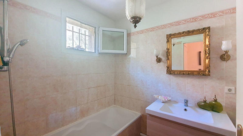 Maison - 89 m² - 4 pièces