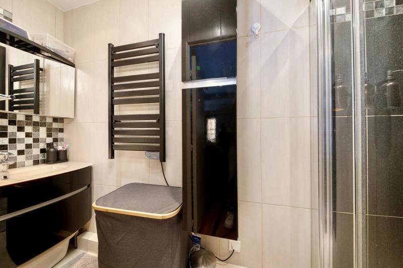 Appartement - 81 m² - 3 pièces